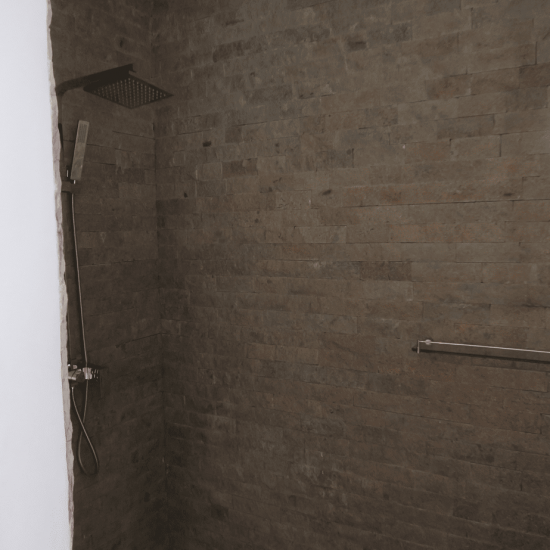 Appartamento con doccia italiana